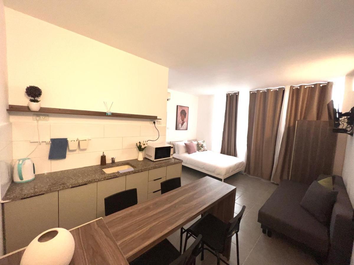 Aspentlv - Hacarmel Market Apartments & Studios 特拉维夫 外观 照片